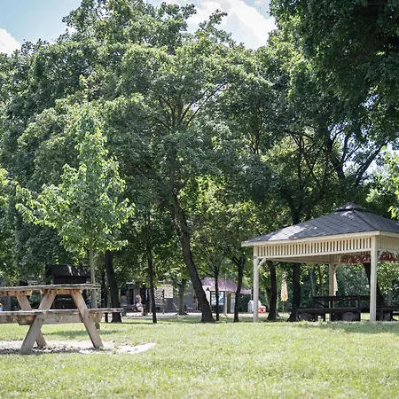 By Pyramid - Michal * Bratysława